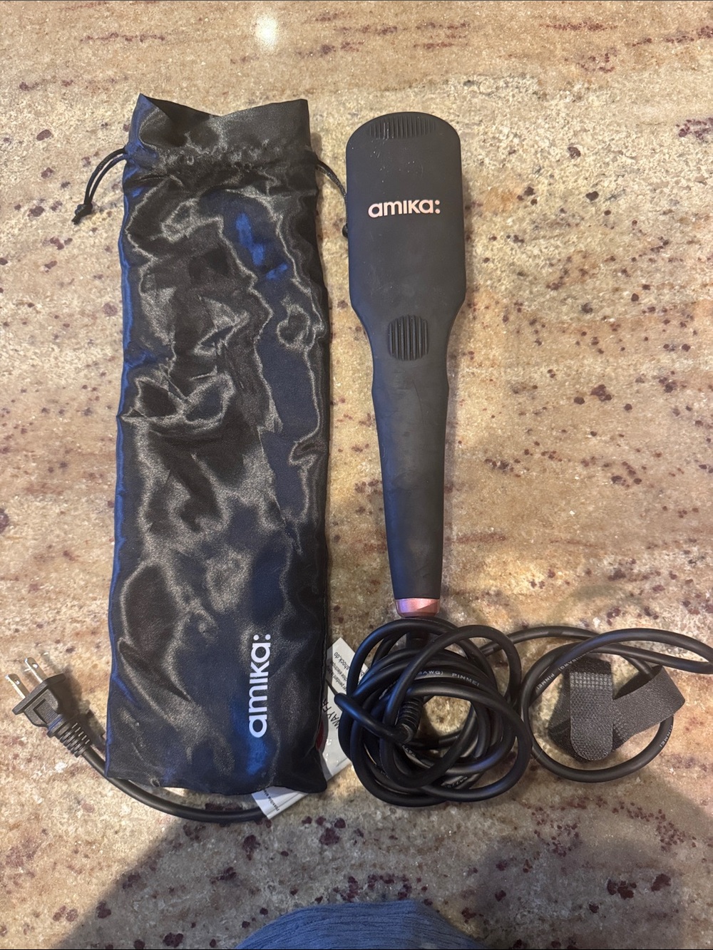 amika Black Straightening Brush with Rose Gold Accent